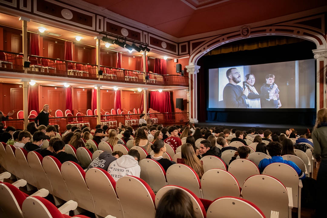 ALCINE Idiomas 11/11/2025