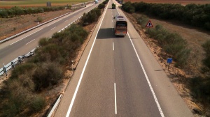 EL BUS DE LAS OCHO Y DIEZ