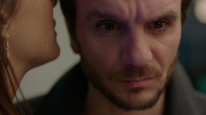 CE QUE CACHE LA NEIGE