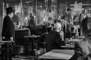 DE LOS REPTILES-SAURIOS EN LOS CAFÉS