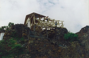 MATAVENERO, EL PUEBLO ARCO IRIS