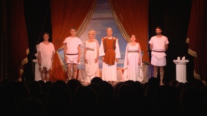 PEUPLE DE MYLONESSE, PLEURONS LA REINE NAPHUS