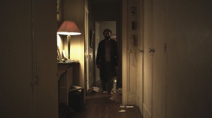 SON SOUFFLE CONTRE MON EPAULE