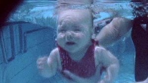 EI VETTÄ, RANTAA RAKKAAMPAA