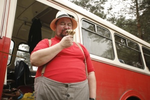 KIEDY RANNE WSTAJA ZORZE