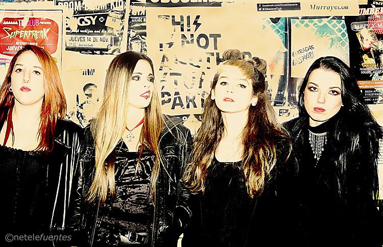 LAS RAZONES DE ELENA