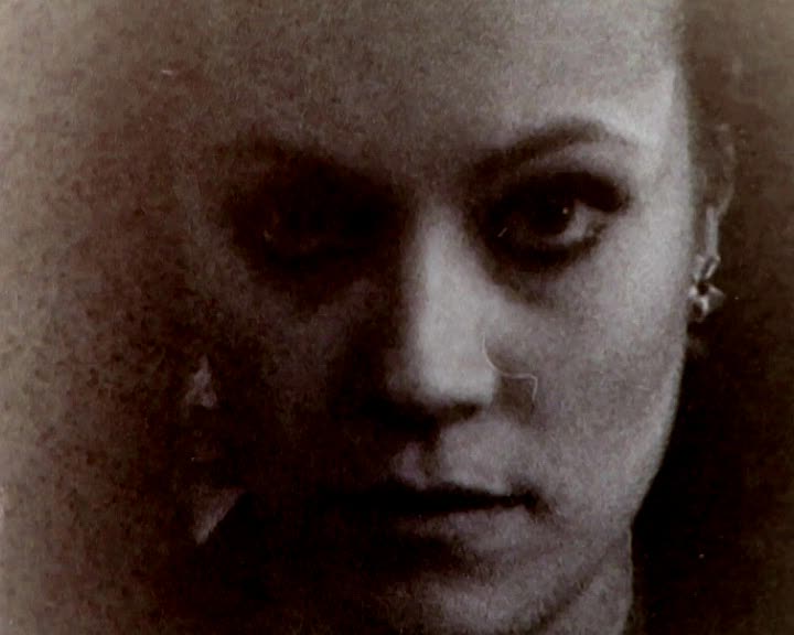 DE BRUIT ET DE FUREUR