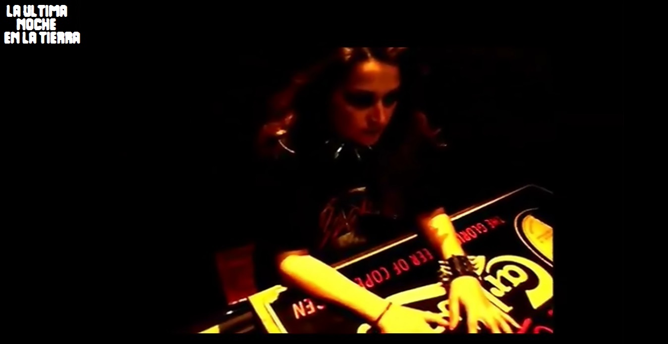 LA ÚLTIMA NOCHE EN LA TIERRA
