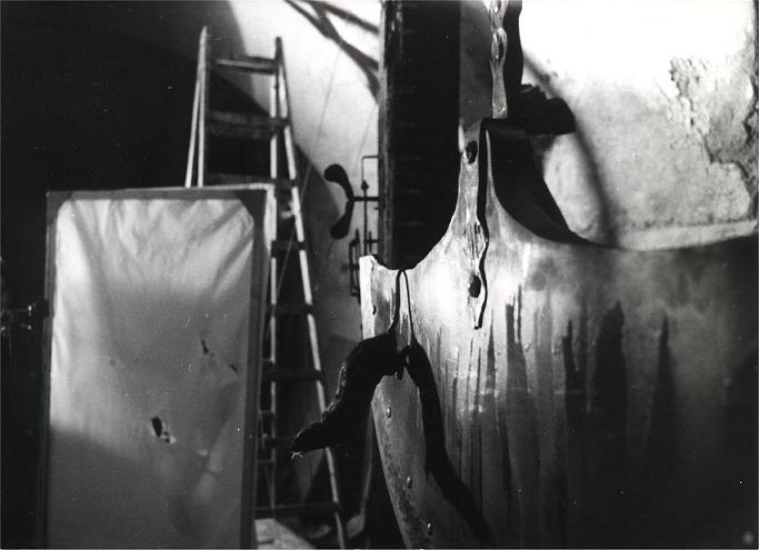 KYVADLO, JÁMA, NADĚJE 