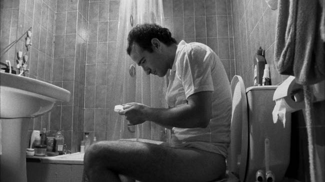 MI AMOR VIVE EN LAS ALCANTARILLAS