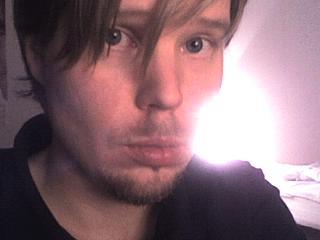 TOTUUS VAI TEHTÄVÄ