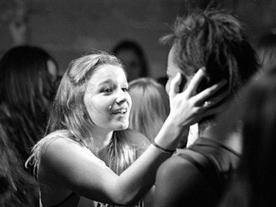 NOUS NE SERONS PLUS JAMAIS SEULS