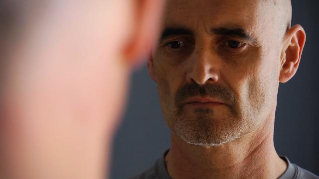 UN DIOS QUE YA NO AMPARA