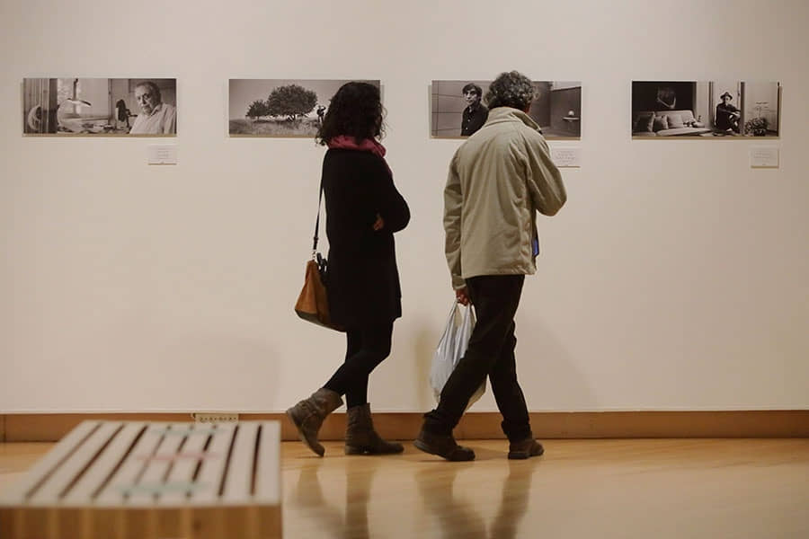 Exposición "Cineastas contados" de Oscar Fernández Orengo_02