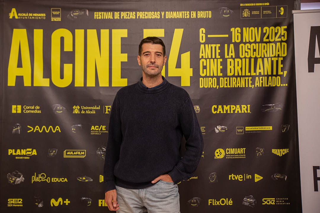 Pantalla Abierta 11/11/2025