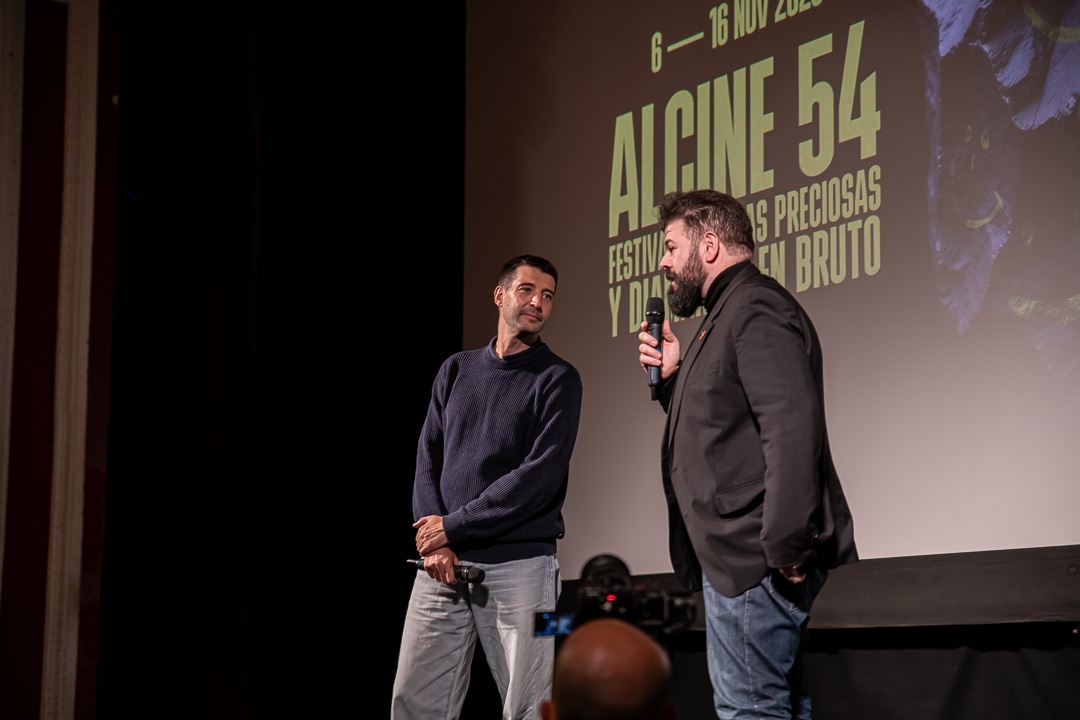 Pantalla Abierta 11/11/2025