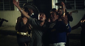 ESTO ES UN REVÓLVER