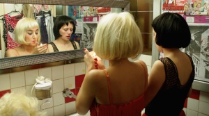 LA GRÈVE DES VENTRES