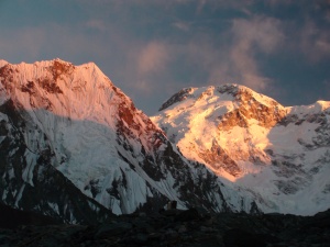 ¡PASOS! (VÍAS DE ESCAPE)