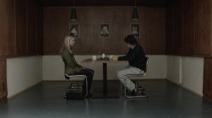 SINNIGKEIT UND UNSINNIGKEIT VON GEWALT UNTER BESONDERER BERÜCKSICHTIGUNG DER URSACHEN