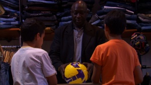 LA PELOTA DE FÚTBOL