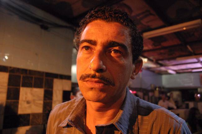 RAPSÓDIA PARA UM HOMEM COMUM