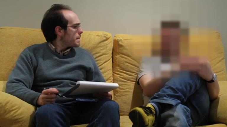 ¿QUIÉN ESTÁ AHÍ?